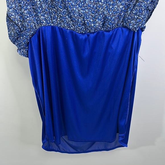 ❤️ 2/$70 - Blue Floral Women's Dress - Picture 7 of 7